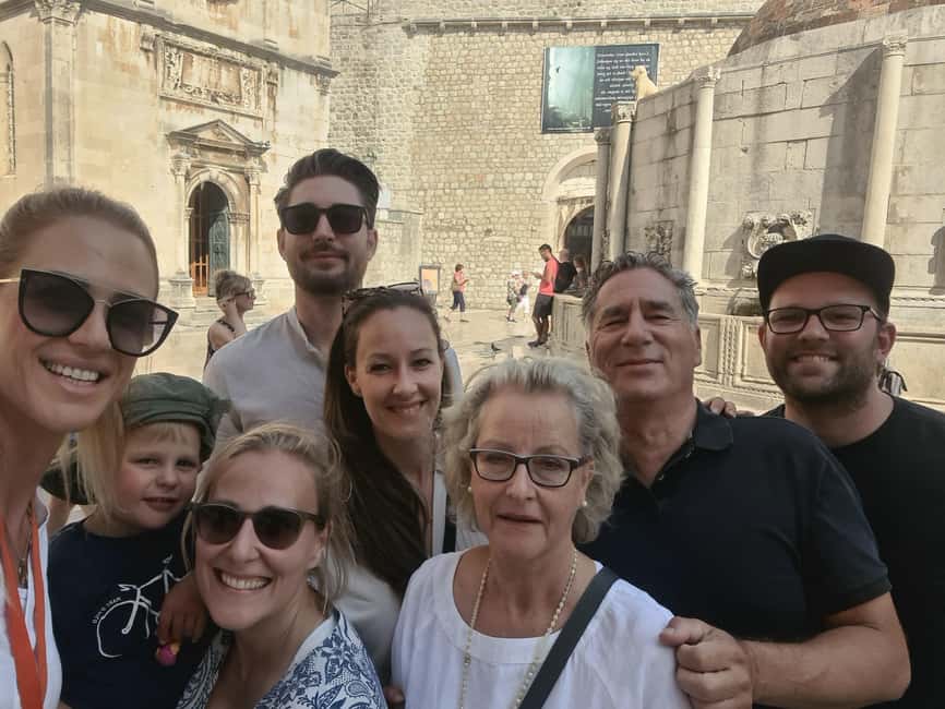 Dubrovnik:City Walls & Old Town 2 in 1 Walking Tour - Meeting at Amerling Fountain outside Pile Gate