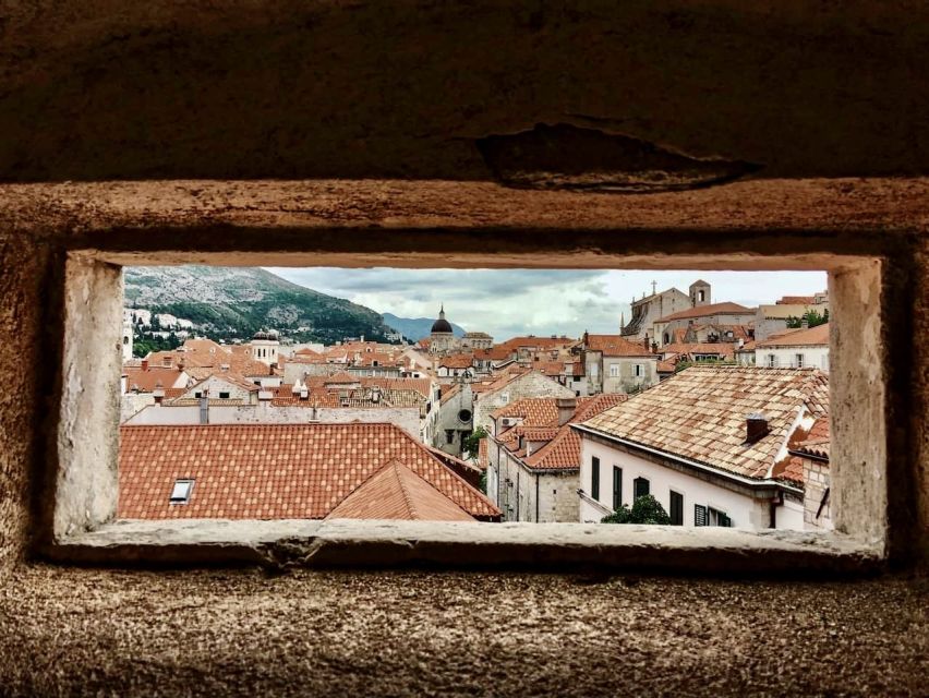Dubrovnik: City Walls Tour for Early Birds & Sunset Chaser - Early birds versus sunset chasers