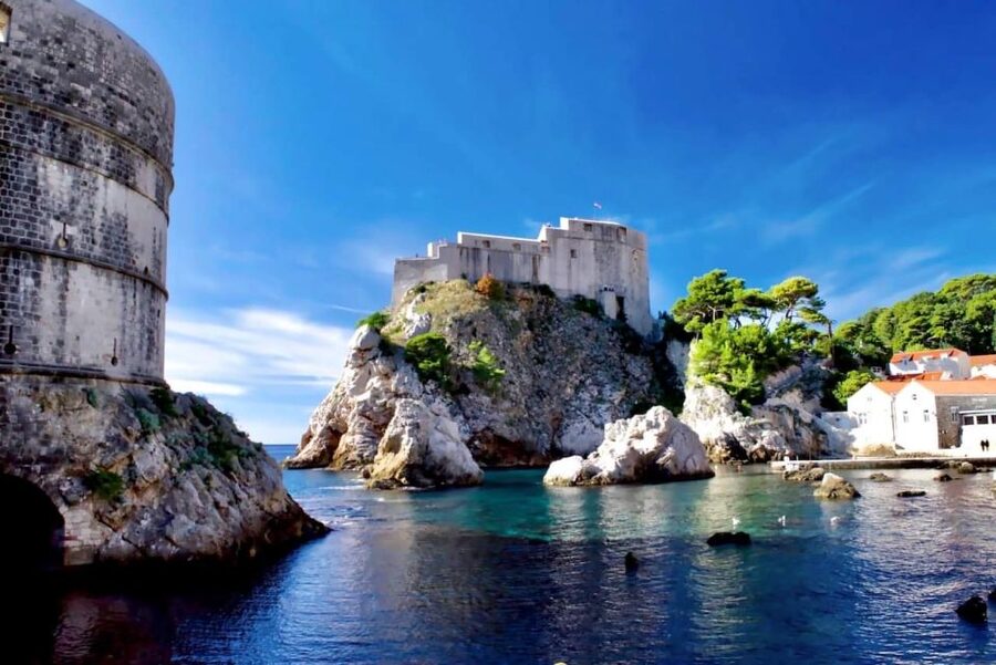 Dubrovnik: City Walls Tour for Early Birds & Sunset Chaser - Heat, stairs, and the right pace