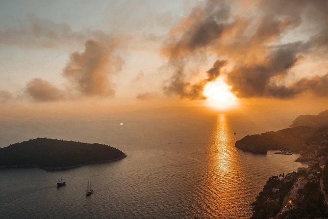Dubrovnik E-Tuk Tuk Sunset Tour to Mount Srd - Who will enjoy this experience most?