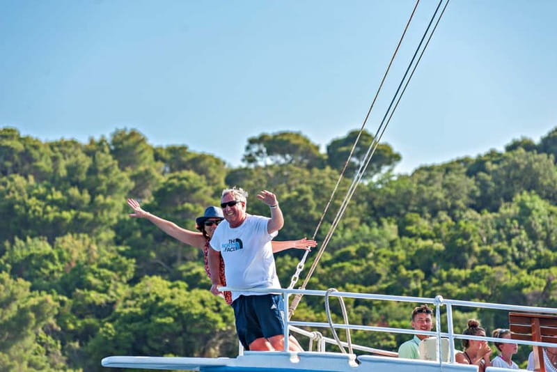 Dubrovnik: Elaphite Islands Cruise with Lunch and Drinks - Who will enjoy this cruise most?