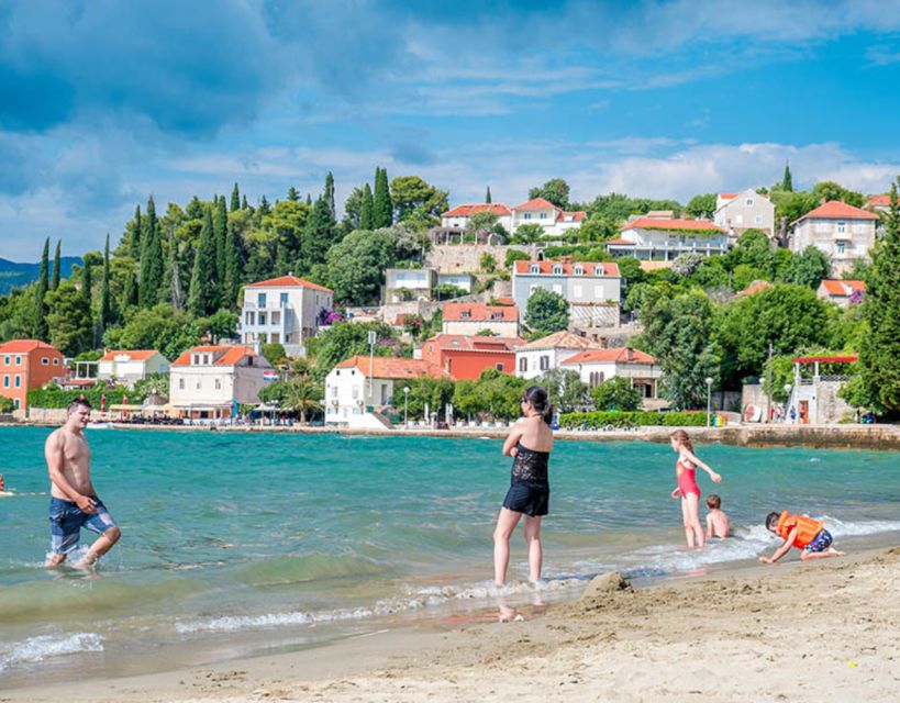 Dubrovnik: Elaphiti Islands Day Trip with Lunch - Lopud and sandy Sunj Beach