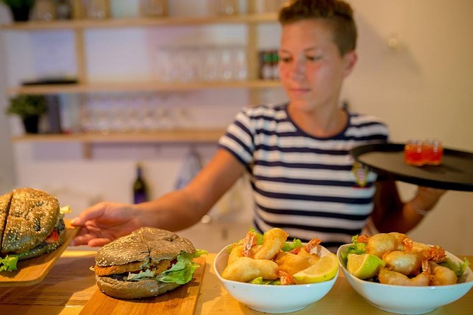 Dubrovnik Food and Drink Walking Tour with a Local Guide - Ruđer Bošković Square and Dubrovnik’s city story