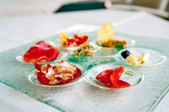 Dubrovnik Food & Wine Tour (Small-Group) - Meeting under the Clock Tower at 6 pm