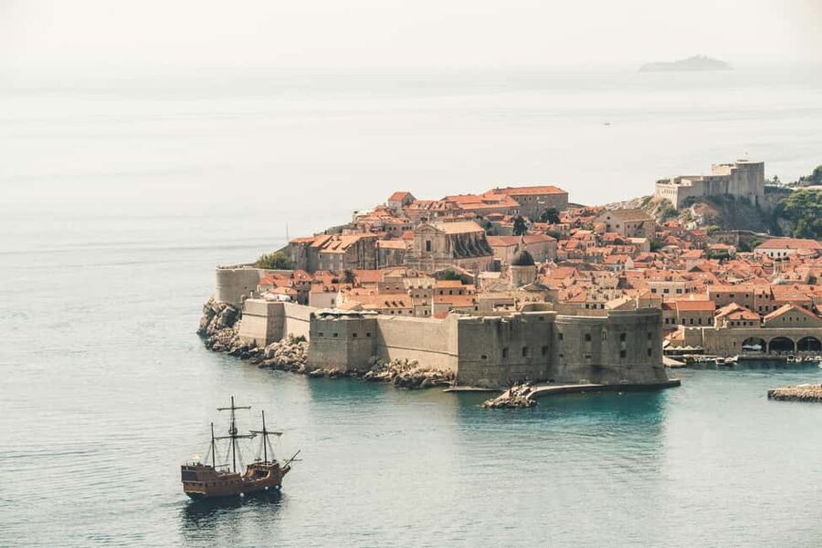 Dubrovnik Fun Facts and History: 1 or 2hr Tour with Antonio - The Republic’s Diplomacy, Trade, and Independence