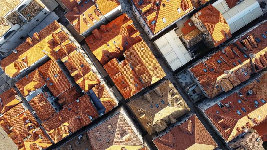 Dubrovnik Fun Facts and History: 1 or 2hr Tour with Antonio - Starting Beside Revelin Fortress and the Old Harbour