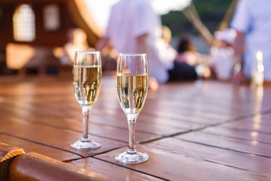 Dubrovnik: Galleon Sunset Cruise with a Live Guide & Drink - Food, drinks, and the practical value of the $56 fare