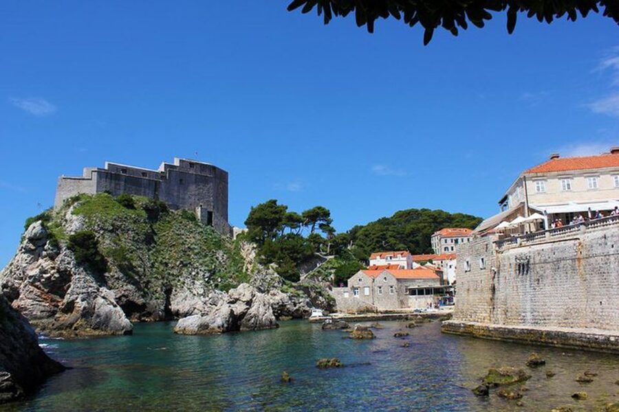 Dubrovnik: Game of Thrones and City Walls Walking Tour - Starting at Pile Square outside Pile Gate