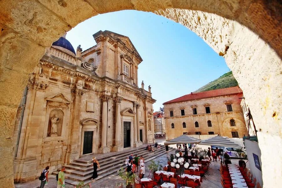 Dubrovnik: Game of Thrones Tour & Optional Lokrum Island - Starting beside Nautika and climbing to Fort Lovrijenac