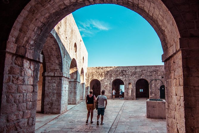 Dubrovnik: Game of Thrones Walking Tour - Stradun and the streets inside the walls
