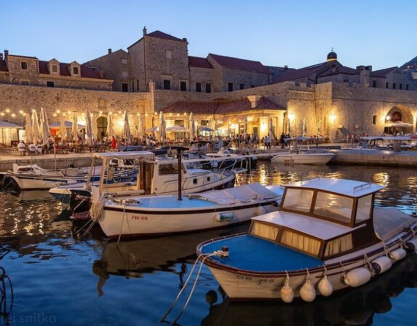Dubrovnik: Golden Hour Sunset Cruise - Lovrijenac fortress above the water