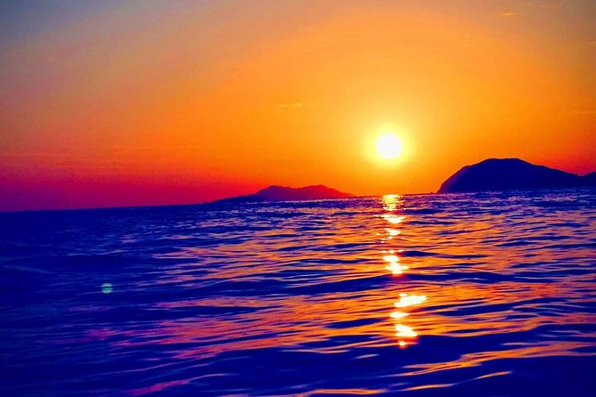 Dubrovnik: Golden Hour Sunset Cruise with Drinks - Key points before you book