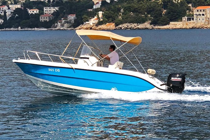Dubrovnik: Golden Hour Sunset Cruise with Drinks - What the one to two-hour cruise feels like
