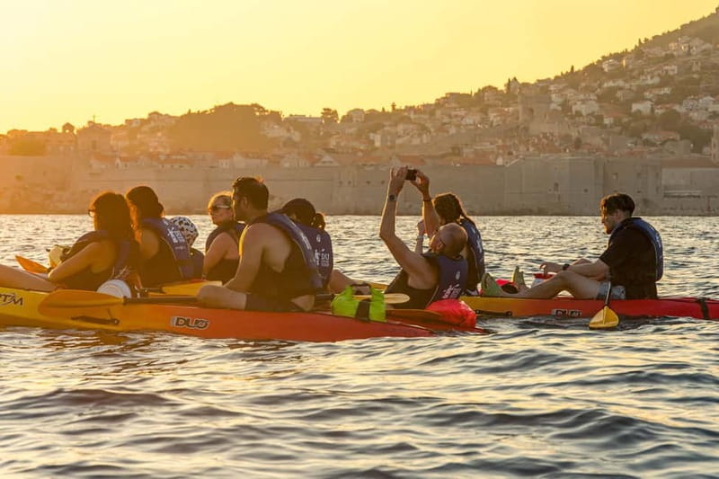 Dubrovnik: Guided Sunset Sea Kayaking with Snacks and Wine - Weather, Crowds, and the Price of Flexibility