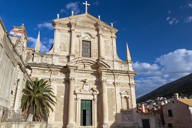 Dubrovnik History Tour + Local Shop Experience (Small Group) - Buza Bars and Dubrovnik’s edge