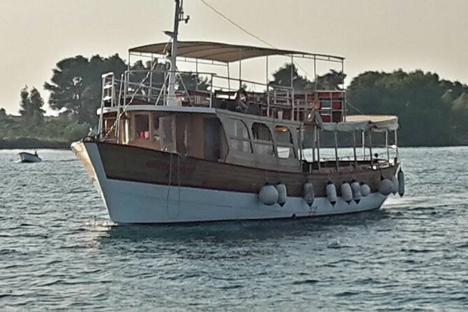 Dubrovnik Islands Boat Tour with Lunch and Unlimited Drinks - Šipan, gardens, churches, and old stone traces