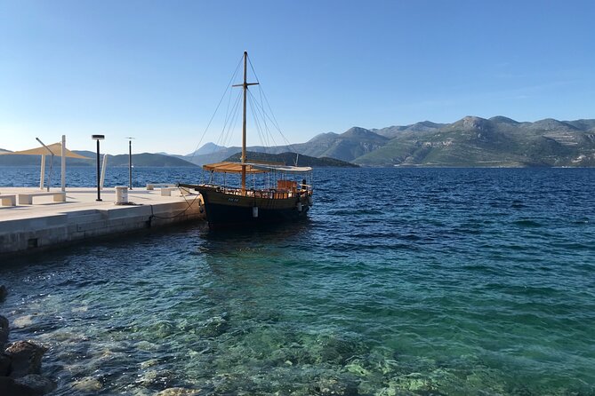 Dubrovnik Islands Private Rented Boat Cruise - Drinks, shade, and the practical boat setup