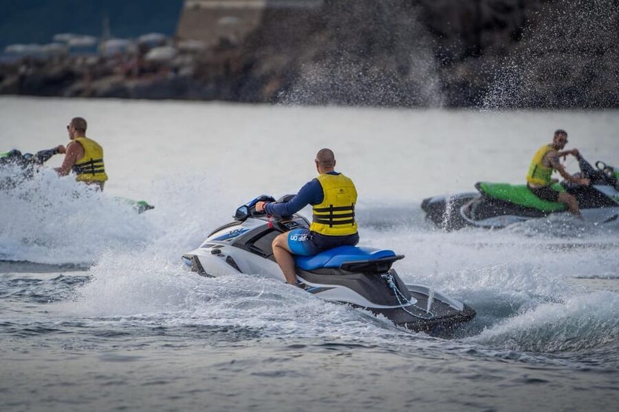 Dubrovnik: Jet Ski Tour - Seeing Lokrum Island from the open sea