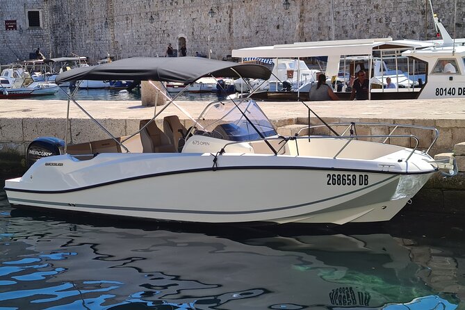 Dubrovnik Kayak Rental on Banje Beach - Kolorina Cove and Betina Cave