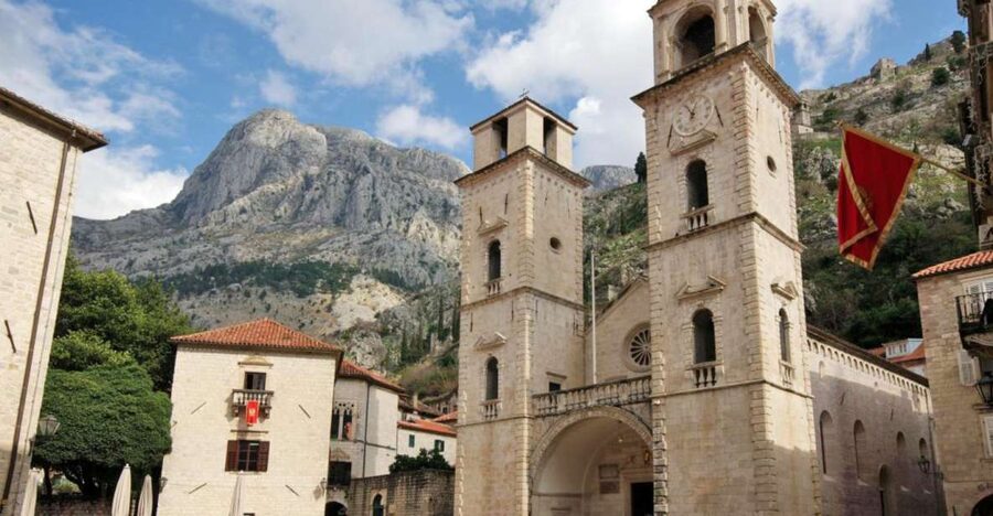 Dubrovnik: Kotor, Perast, Sveti Stefan, and Budva Day Trip - Perast and the boat to Our Lady of the Rocks