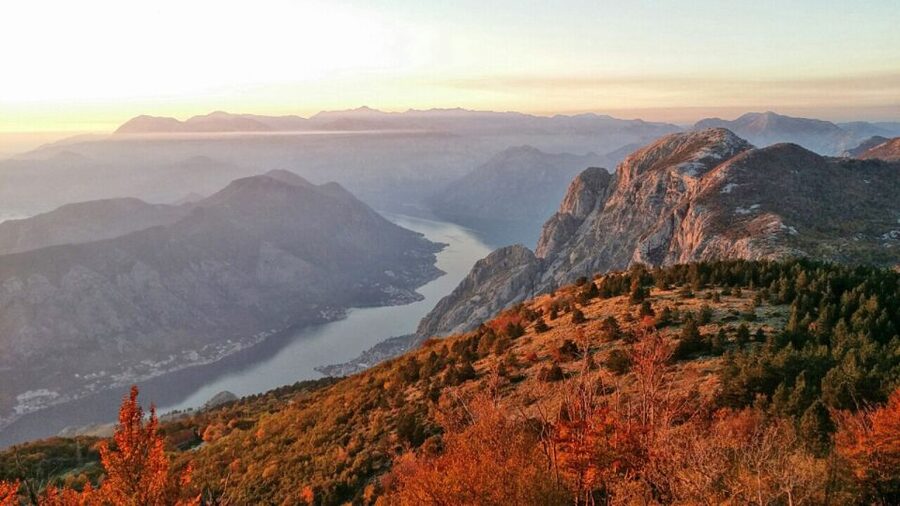 Dubrovnik: Kotor, Perast, Sveti Stefan, and Budva Day Trip - Kotor’s old town and the one-hour walking tour