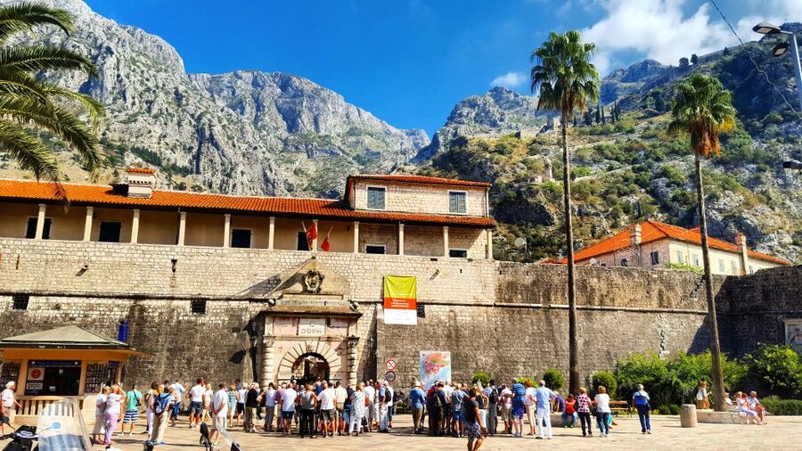 Dubrovnik: Kotor, Perast, Sveti Stefan, and Budva Day Trip - The Kotor Bay ferry on the ride home