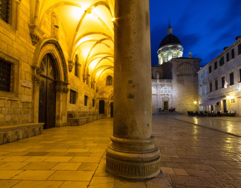 Dubrovnik: Old Town Highlights Guided Evening Walking Tour - Starting at Pile Square and Amerling Fountain