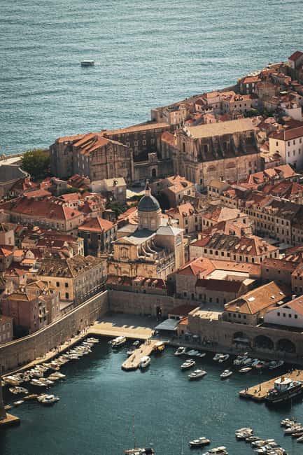 Dubrovnik Old Town History Tour: Early & Late Start - Starting near Pile, Dubrovnik’s practical gateway
