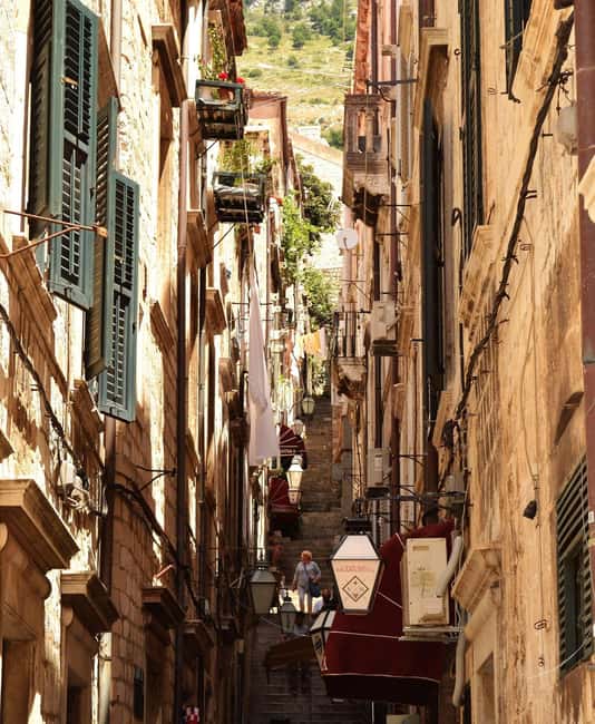 Dubrovnik Old Town History Tour: Early & Late Start - Rector’s Palace and the story of power
