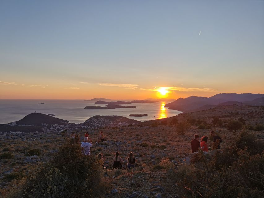 Dubrovnik: Panorama Tour with Free Time in the Old Town - Why the view from Mount Srđ matters