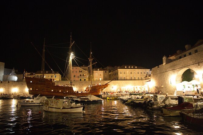 Dubrovnik Panoramic Night Cruise with Karaka - Key points to know before sailing