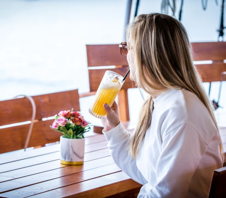 Dubrovnik: Panoramic Sunset Cocktail Cruise Around Old Town - Should you book the Slavija sunset cruise?