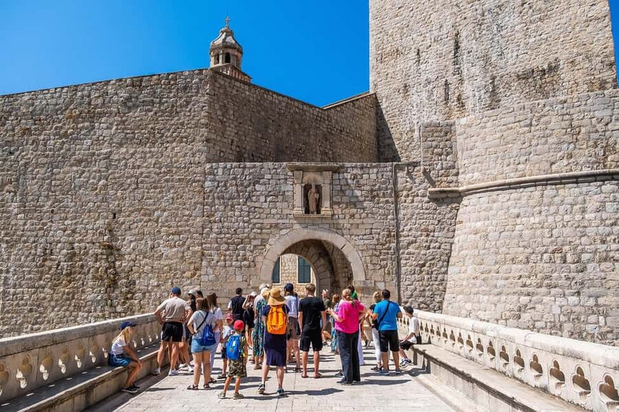 Dubrovnik: Pile Gate & Old Town with Spices and Hidden Gems - The Franciscan Monastery and One of Europe’s Old Pharmacies