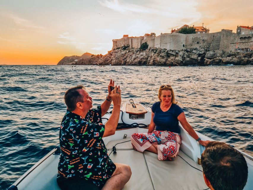 Dubrovnik: Private Boat Cruise at Sunset with Champagne - What the private price really means