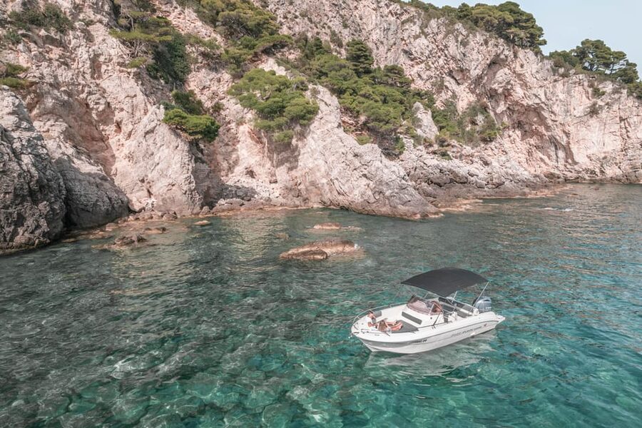 Dubrovnik: Private Boat Island Tour - Lopud and the long stop at Šunj Beach