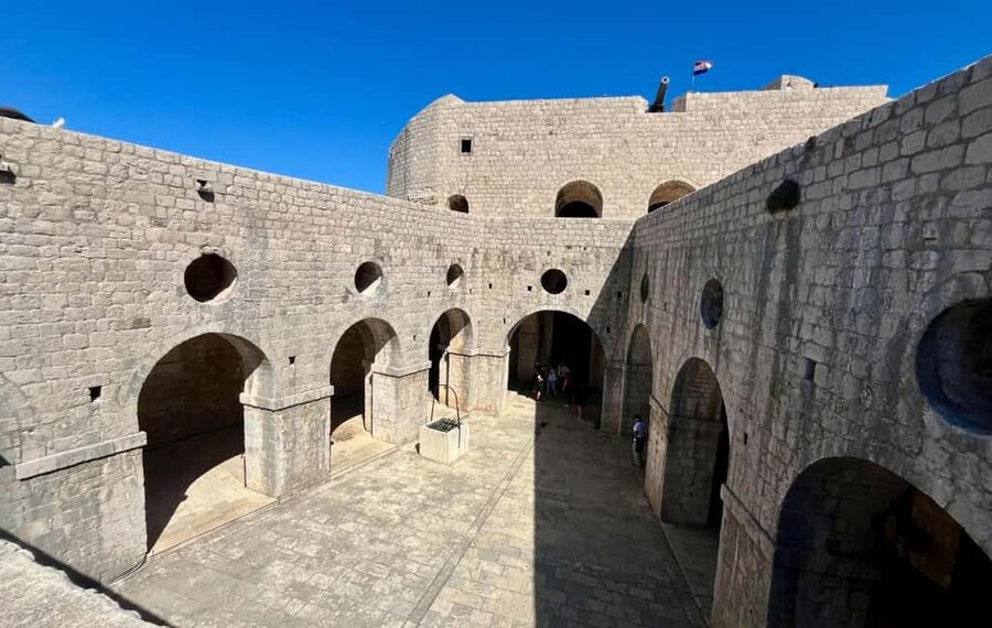 Dubrovnik: Private Game of Thrones Tour: Inside Look - Rector’s Palace brings a different kind of history