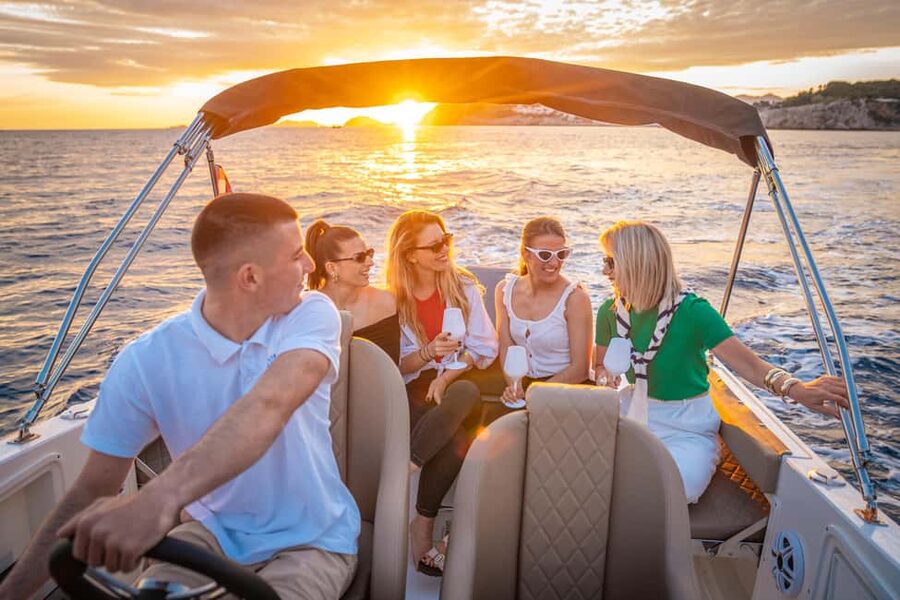 Dubrovnik Private Speedboat Tour to Elaphite Islands - The secret stop and the question of Šipan