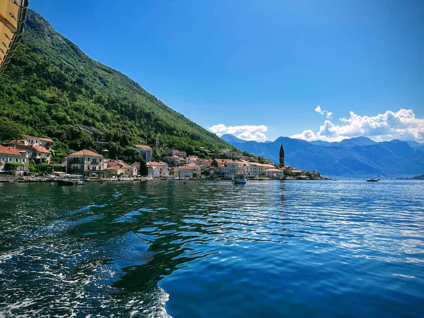 Dubrovnik: Private Tour to Montenegro, Kotor, and Perast - Kotor’s walls and the best view of the bay