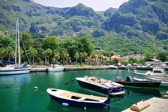 Dubrovnik: Private Tour to Montenegro - Kotor & Perast - The guide can shape the whole experience