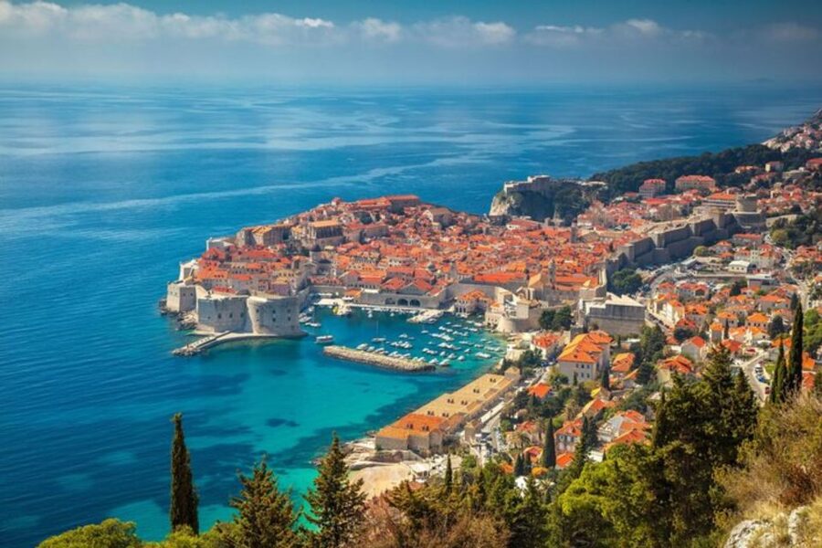 Dubrovnik : Private Walking Tour With A Guide (Private Tour) - Main sights, photo stops, and local stories