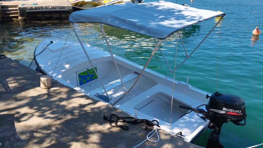 Dubrovnik: Rent a fun and easy to use boat without license - Timing, weather, and practical limits