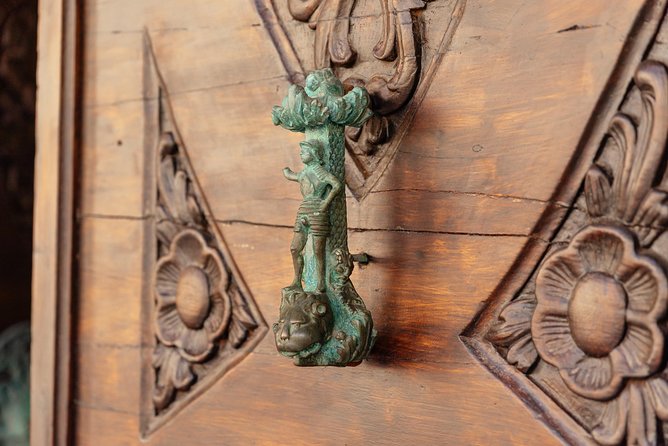 Dubrovnik's History with a Local: the Homeland War Stories Private Tour - Rector’s Palace and the details of civilian life