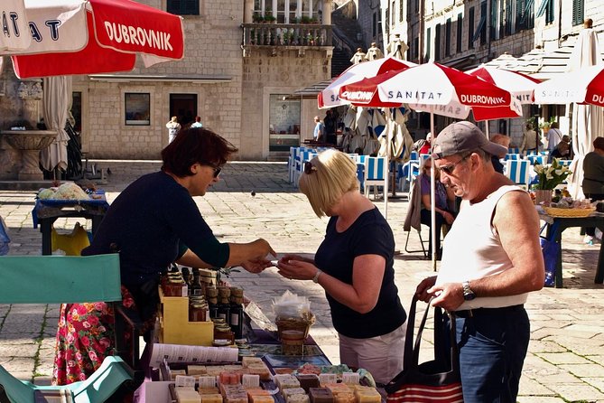 Dubrovnik's Old Town Walking Tour - Meeting at Brsalje Street and entering the Old Town