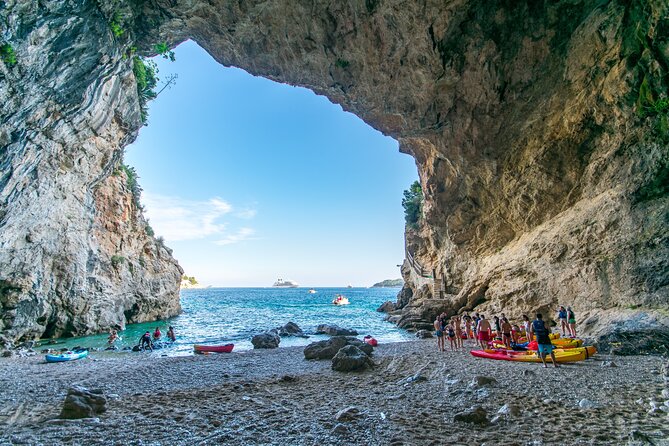 Dubrovnik Sea Kayaking Sunset Paddle - Meeting the guides near Nautika restaurant