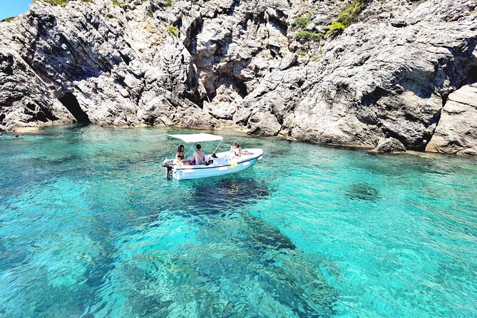 Dubrovnik Self-Drive Boat Rental for up to 6 People - Setting out across the Adriatic