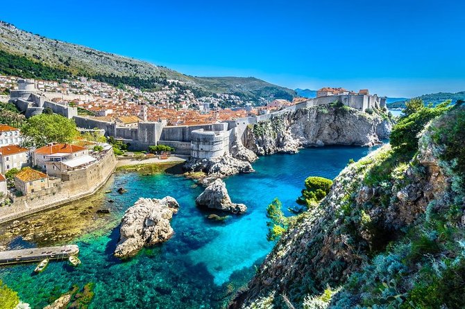 Dubrovnik Sightseeing With Cable Car Included From Dubrovnik - A smart first look at Dubrovnik from Pile Gate