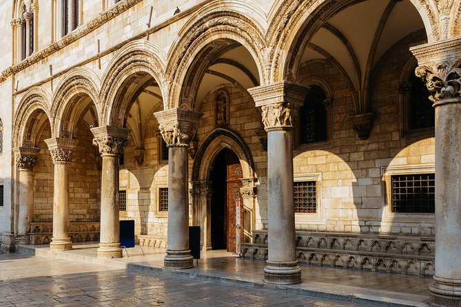 Dubrovnik Sightseeing With Cable Car Included From Dubrovnik - Why a local guide changes the walk