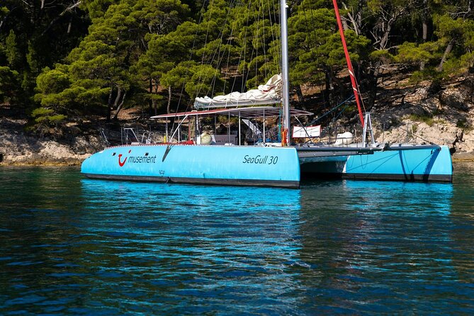 Dubrovnik Sunset Catamaran Cruise with drinks - A comfortable three-hour evening, with one timing detail