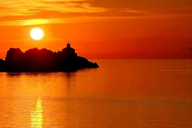 Dubrovnik Sunset Catamaran Cruise with drinks - FAQ