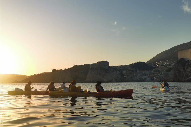 Dubrovnik: Sunset Kayak & Snorkel Tour with Wine & Water - What the $47.32 price includes